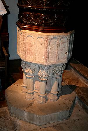 Lynton - The Font